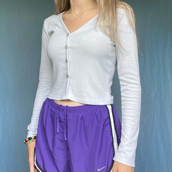 Donating soon!! Caution To The Wind Button Blueish Longsleeve Top - Picture 11 of 12